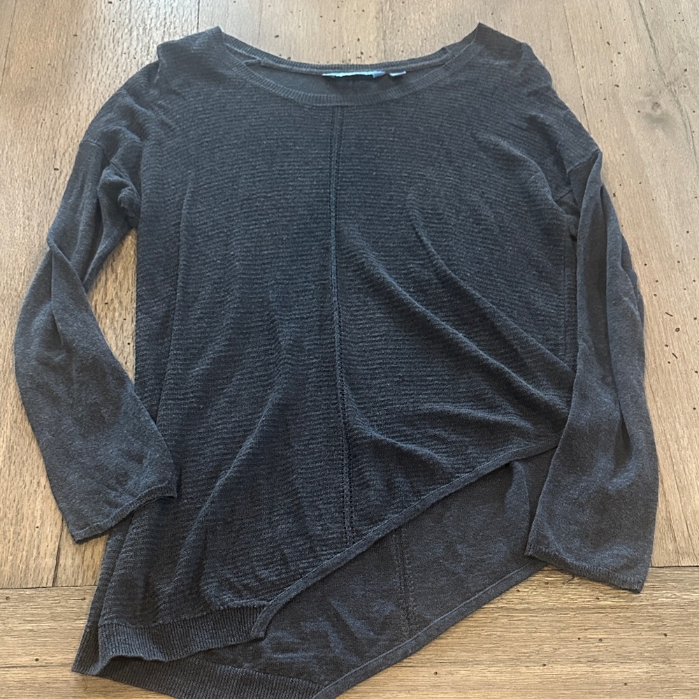 Simply Vera Asymmetrical Long Sleeve Sweater